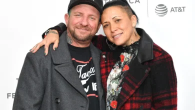 bradley nowell wife troy dendekker